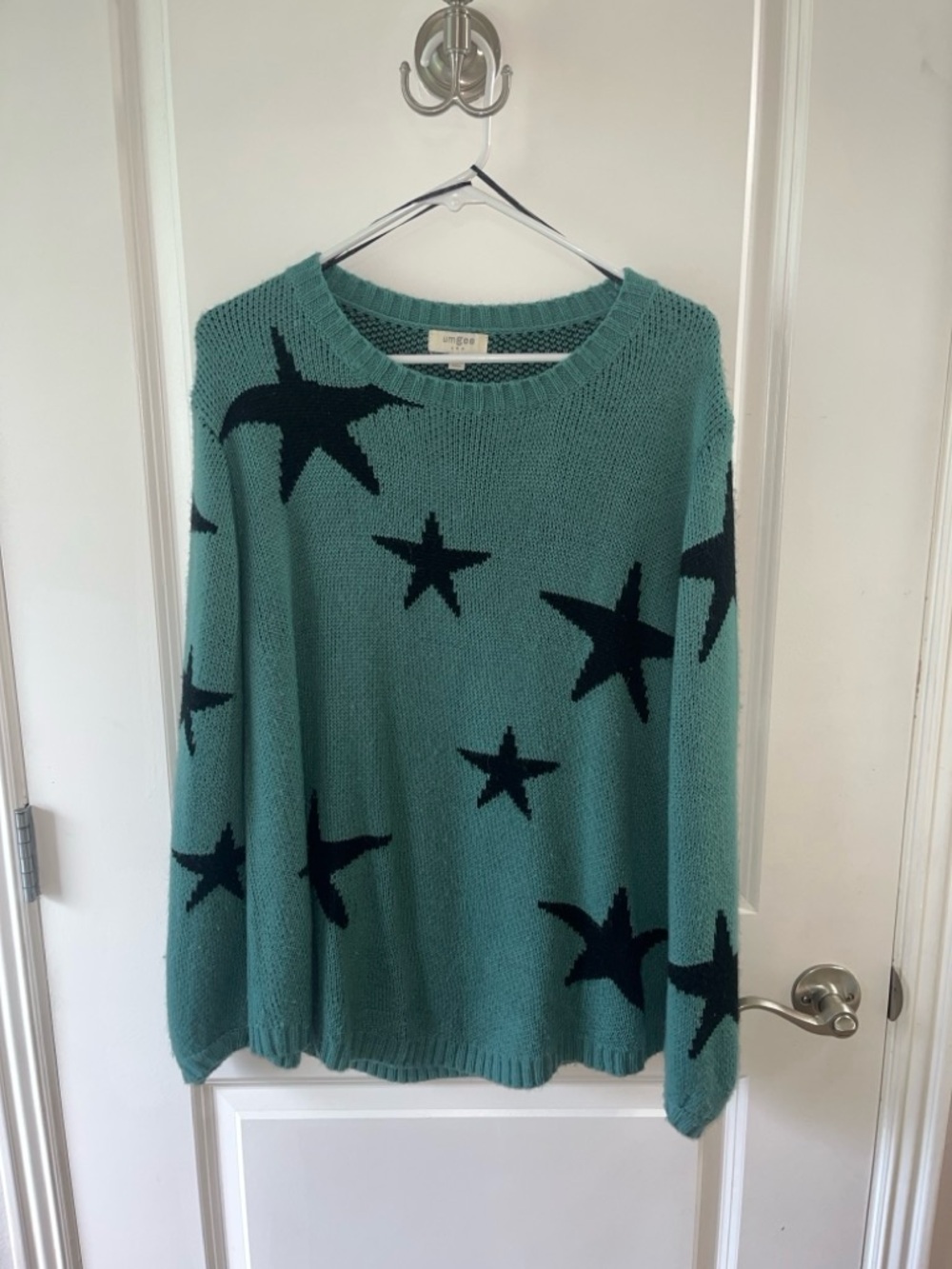 Boutique Seafoam Star Print Sweater - Cozy Knit